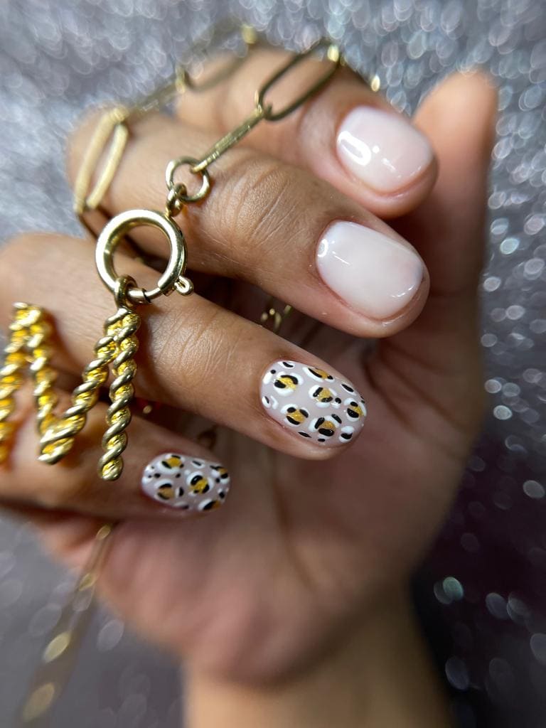 Download free bootstrap 4 landing page, free boootstrap 4 templates, Download free bootstrap 4.1 landing page, free boootstrap 4.1.1 templates, meyawo Landing page